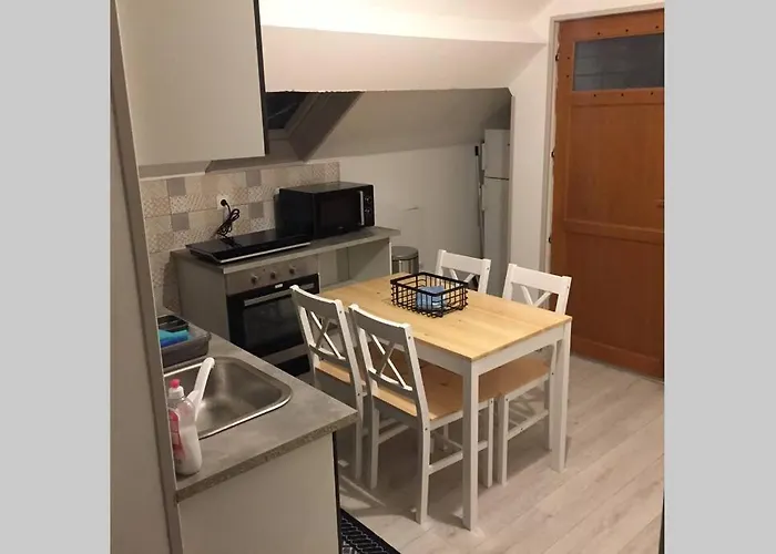 F2 Bis Proche De Toutes Commodites