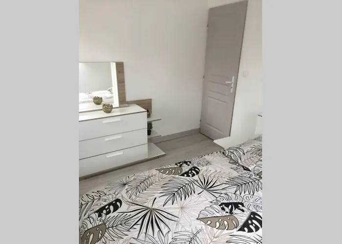 Apartment F2 Bis Proche De Toutes Commodites Chateau-Thierry